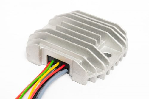 Single-phase voltage regulator